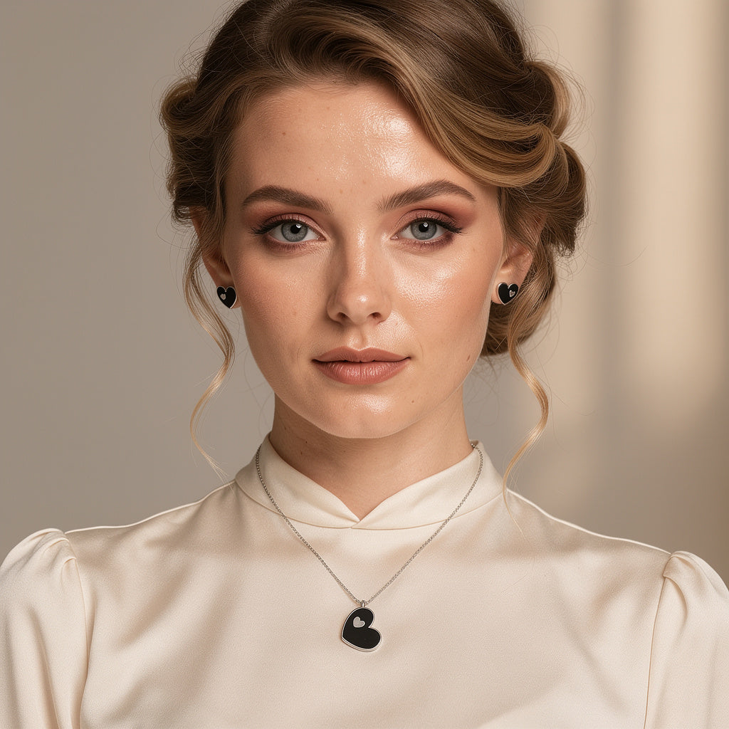 Set „Inima Romantica" | Colier si cercei | Otel medical 316L | Finisaj argintiu